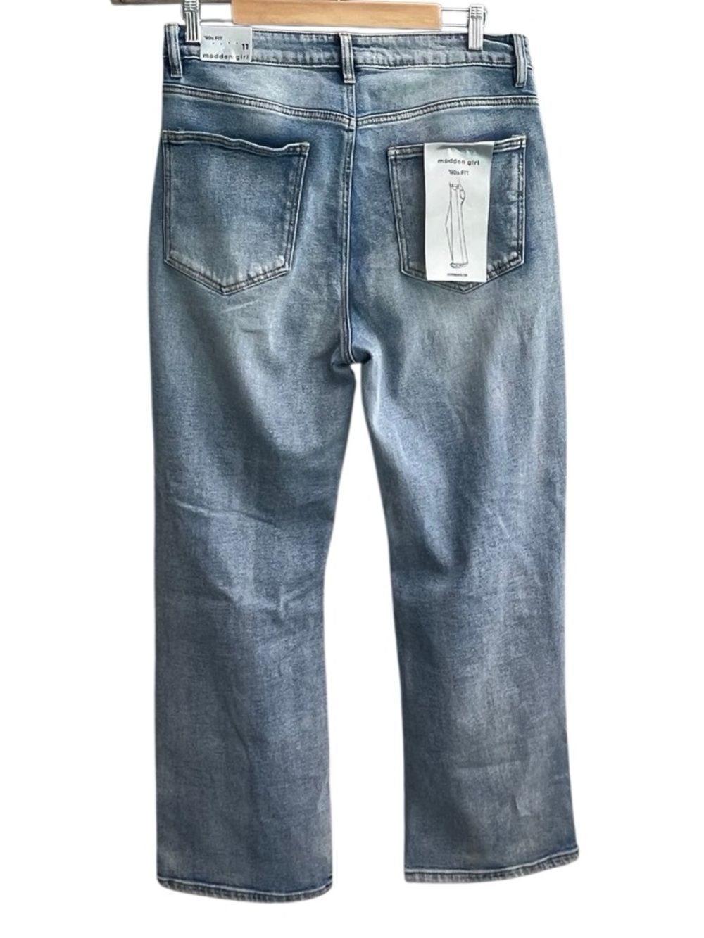 NWT Madden Girl ’90s Fit Wide Leg Distressed Jeans Light Wash Size 11
